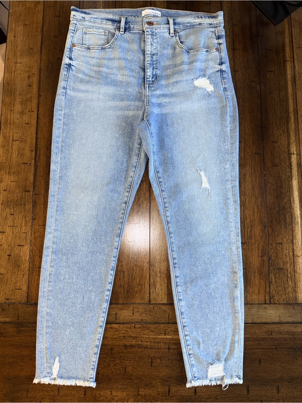 Loft Light Wash Distressed Women's Jeans Size 31/12